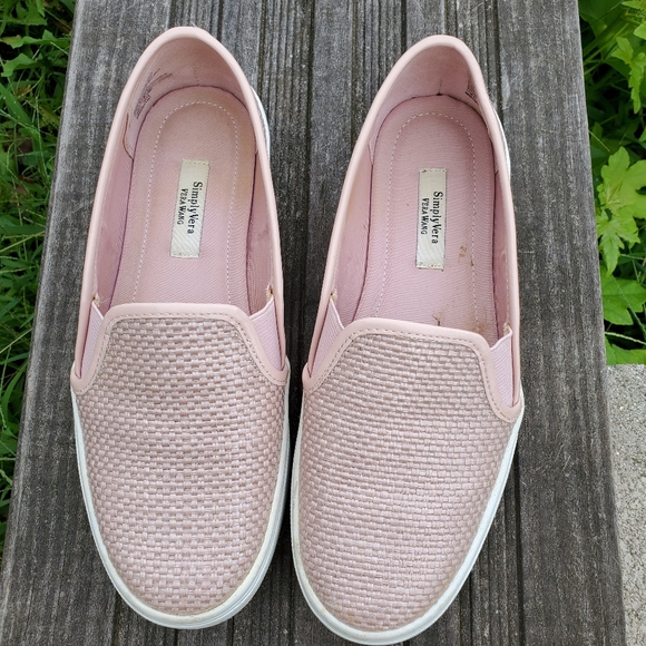 Vera wang sneakers online